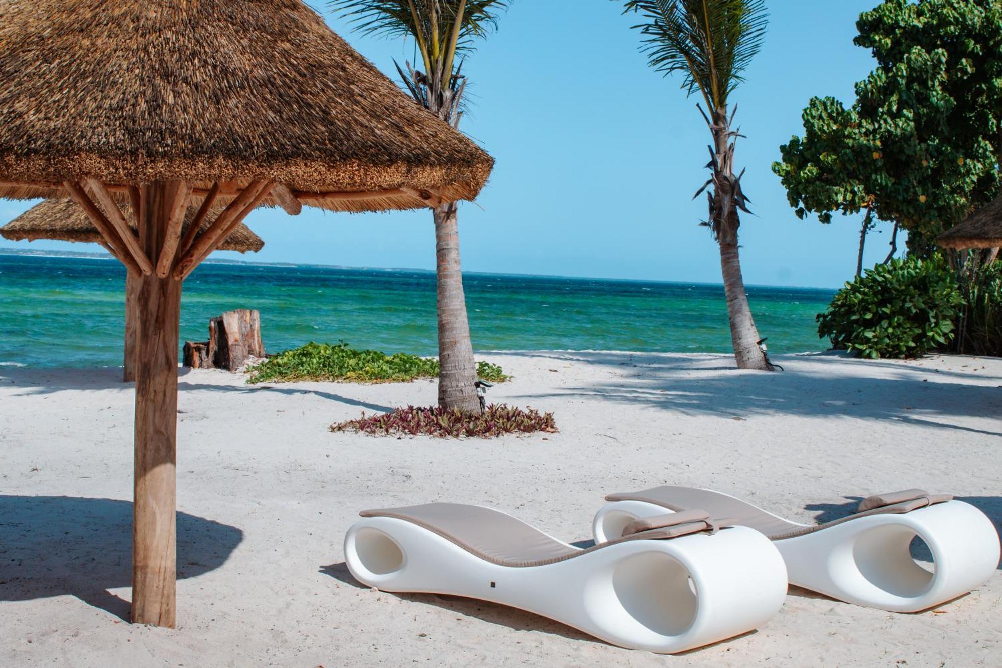 Ycona Luxury Resort Uroa Buitenkant foto