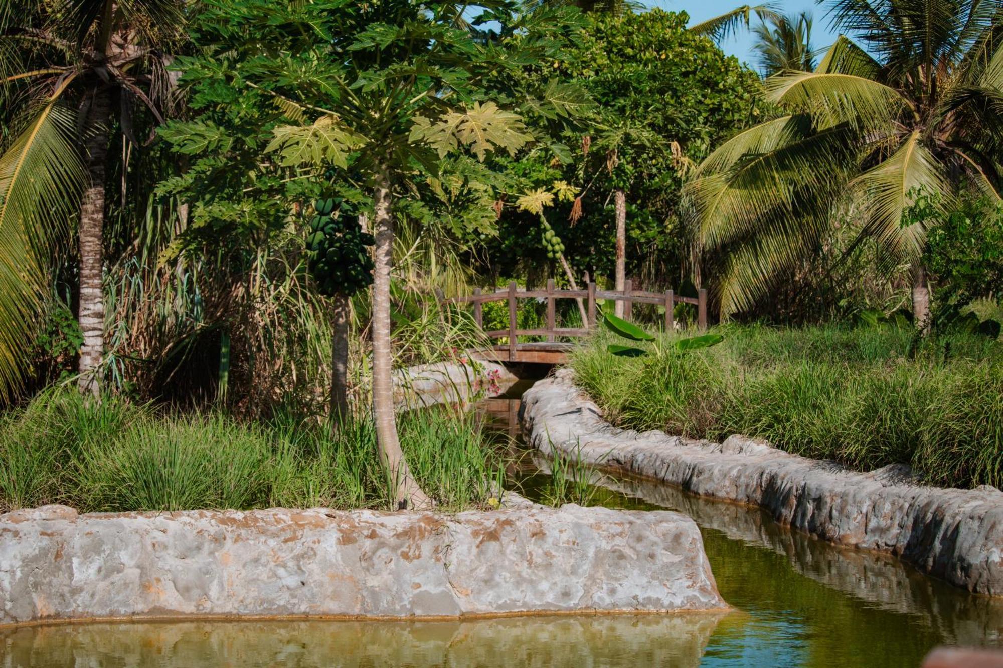 Ycona Luxury Resort Uroa Buitenkant foto