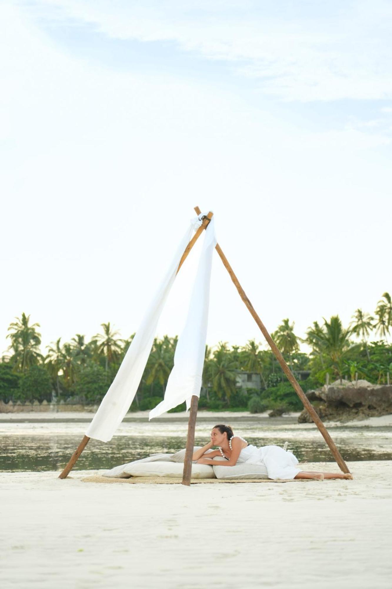 Ycona Luxury Resort Uroa Buitenkant foto